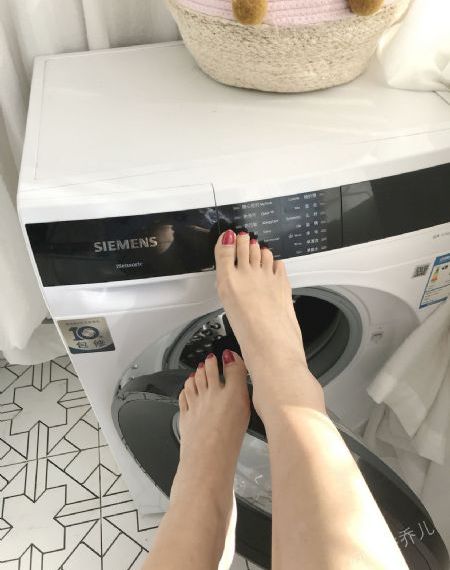 欧美日韩18岁_BD完整在线观看